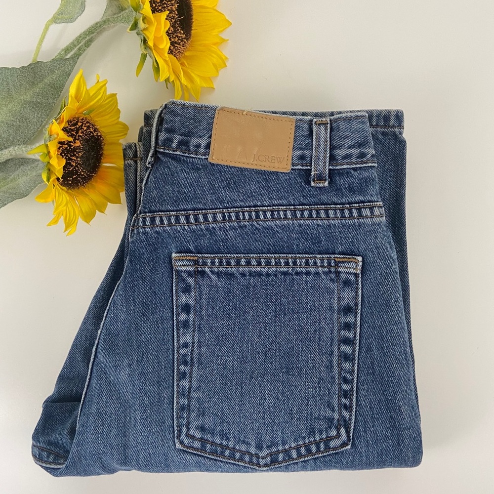J Crew Button Fly Mid Rise Straight Jeans Size 6